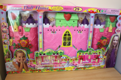 Дом д/куклы 3240 Замок с аксесс.в кор.  — продажа оптом и в розницу в интернет-магазине игрушек «Флинт»