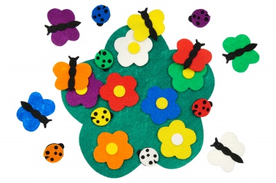 Игра-конструктор из фетра LIP-1054 Полянка с цветами в пак.29х38см  — продажа оптом и в розницу в интернет-магазине игрушек «Флинт»