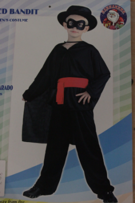426 Карнавальный костюм ЗОРРО (камзол, брюки, пояс, накидка, шляпа, маска, шпага (рапира)) (Зв.мас